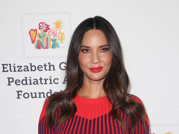 Olivia Munn gespot met gamer Tucker Roberts