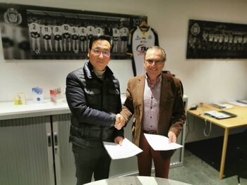 Lokeren sluit deal met Chinese investeerders: "Kunnen toekomst op financieel vlak zorgenvrij aanvatten"