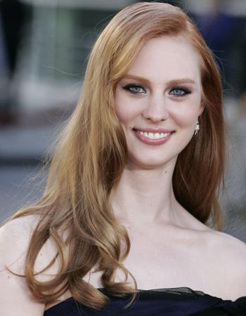 Next photo of Deborah Ann Woll