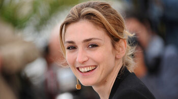 Sacrée Julie Gayet...