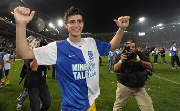 2010-2011: Racing Genk kampioen met een half punt