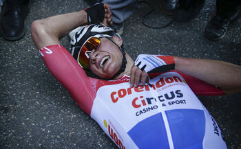 21 april - De waanzinnige sprint van Mathieu van der Poel in de Amstel Gold Race