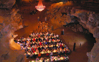The Volcano Room des Cumberland Caverns, à McMinnville, Tennessee (États-Unis)