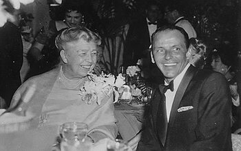 Frank Sinatra – Love... the very best of Frank Sinatra