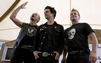 Green Day – American Idiot