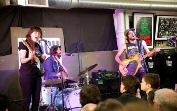 Courtney Barnett – Tell me how you really feel