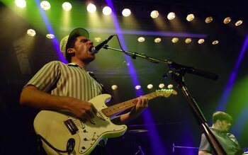 Parquet Courts – Wide Awake
