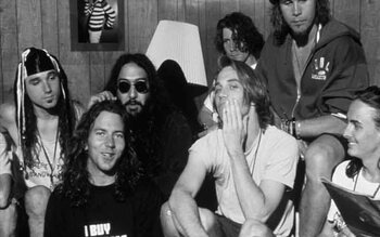 Temple of the dog - Temple of the dog