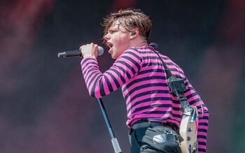 YUNGBLUD: jong bloed, oude ziel