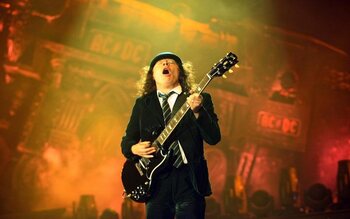 AC/DC - 1980, Black in Black-tour