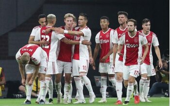 Veel lof, maar geen prijzen voor Ajax