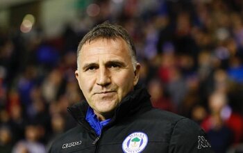 Qu'importe le flacon, pourvu qu'on ait l'ivresse