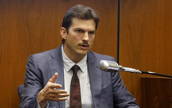 Ashton Kutcher est-il un tueur en série ?