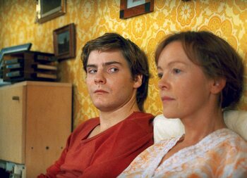 Good Bye, Lenin! (2003)