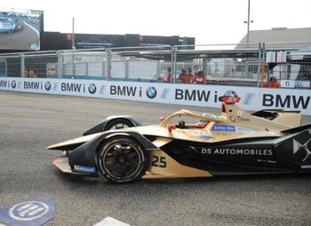 De elektrische motoren zijn terug! Wat moet je weten over de Formule E?