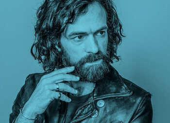 Romain Duris, dans les jeans de Vernon Subutex