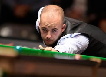 Luca Brecel: maakt hij een kans om het WK snooker te winnen?