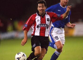 One day, one goal: de geniale ingeving van Dean Saunders