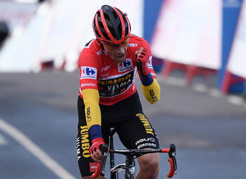 Roglic a pu se consoler avec le gain de cette Vuelta passionnante !