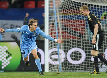 One day, one goal: Diego Forlán boucle en beauté son Mondial 2010
