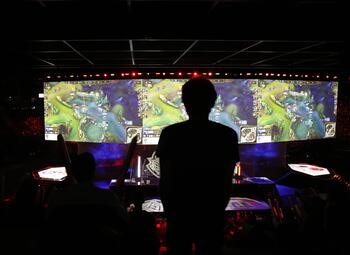 League of Legends-competities worden opnieuw op gang getrokken