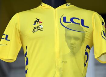 Het verhaal achter de mythische truien van de Tour de France