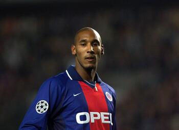 Le documentaire "Anelka: l'incompris" sur Netflix est-il trop orienté ?
