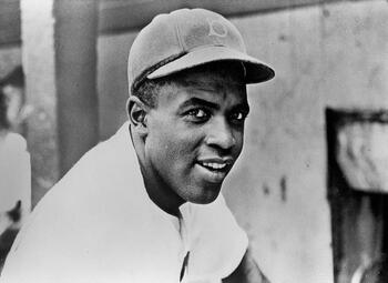 On this day: Jackie Robinson doorbreekt de segregatie in het baseball