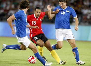 One day, one goal: solo Moussa Dembélé maakt Italië tureluurs