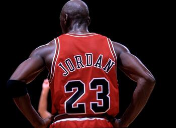 Vainqueur ou tyran: qui était vraiment Michael Jordan?