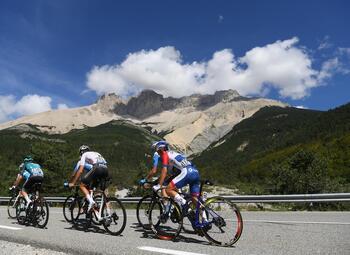 Le Tour se jouera-t-il dans les Alpes ou à la Planche des Belles Filles?