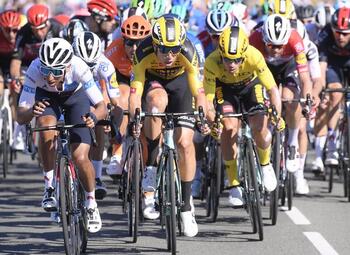 Qu’est-ce qui distingue le coureur de classiques du coureur de grands tours?