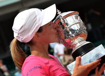 Justine Henin doit-elle regretter d'avoir arrêté le tennis si tôt ?