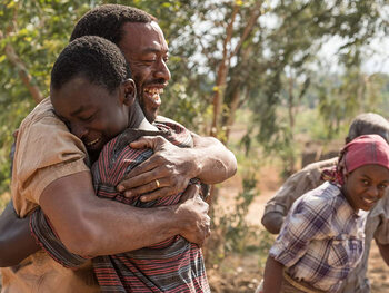 The Boy Who Harnessed the Wind: vechten met windmolens