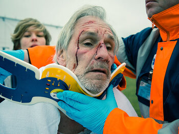 Hans De Munter als George Degraeve, vader van Vicky