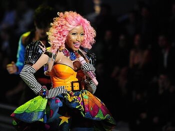 Nicki Minaj – Super Bass