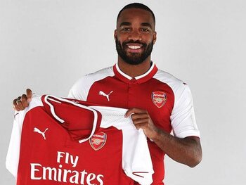 Alexandre Lacazette - € 53 miljoen