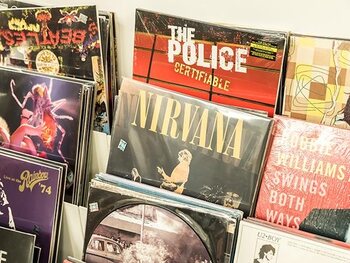 Tous les membres de Nirvana ont été virés de leur propre soirée
