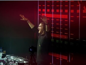 David Guetta (25 miljoen dollar)