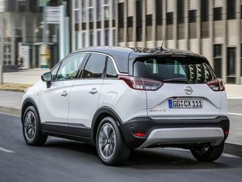 Opel Crossland X: onder de motorkap