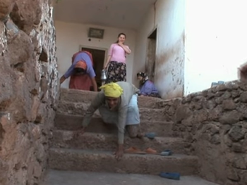 The Family that Walks on All Fours