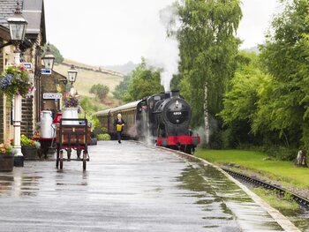 West Yorkshire : Keighley and Worth Valley Railway