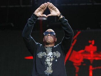 10 Artistes Ayant Un Lien Avec Un Mouvement Occulte