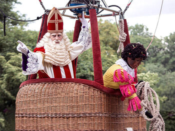 Sinterklaas en de vlucht door de lucht