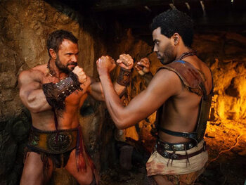 Spartacus : het bloed spat van het scherm