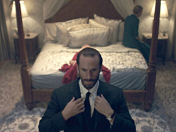 Le Maître, Fred Waterford (Joseph Fiennes)