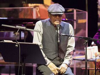 Al Jarreau (12/03/1940 - 12/02/2017)
