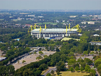 Het Signal Iduna Park of de arena van de gevreesde Gele Muur