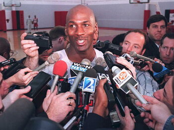 On this day: Michael Jordan kondigt zijn comeback in de NBA aan