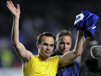 Iniesta met le Barça sur la voie du triplé